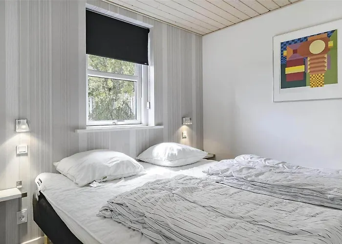 6609-allinge-astelokken-1